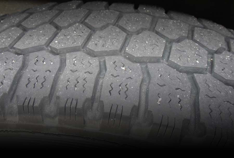 スタッドレスタイヤ（クローズアップ）